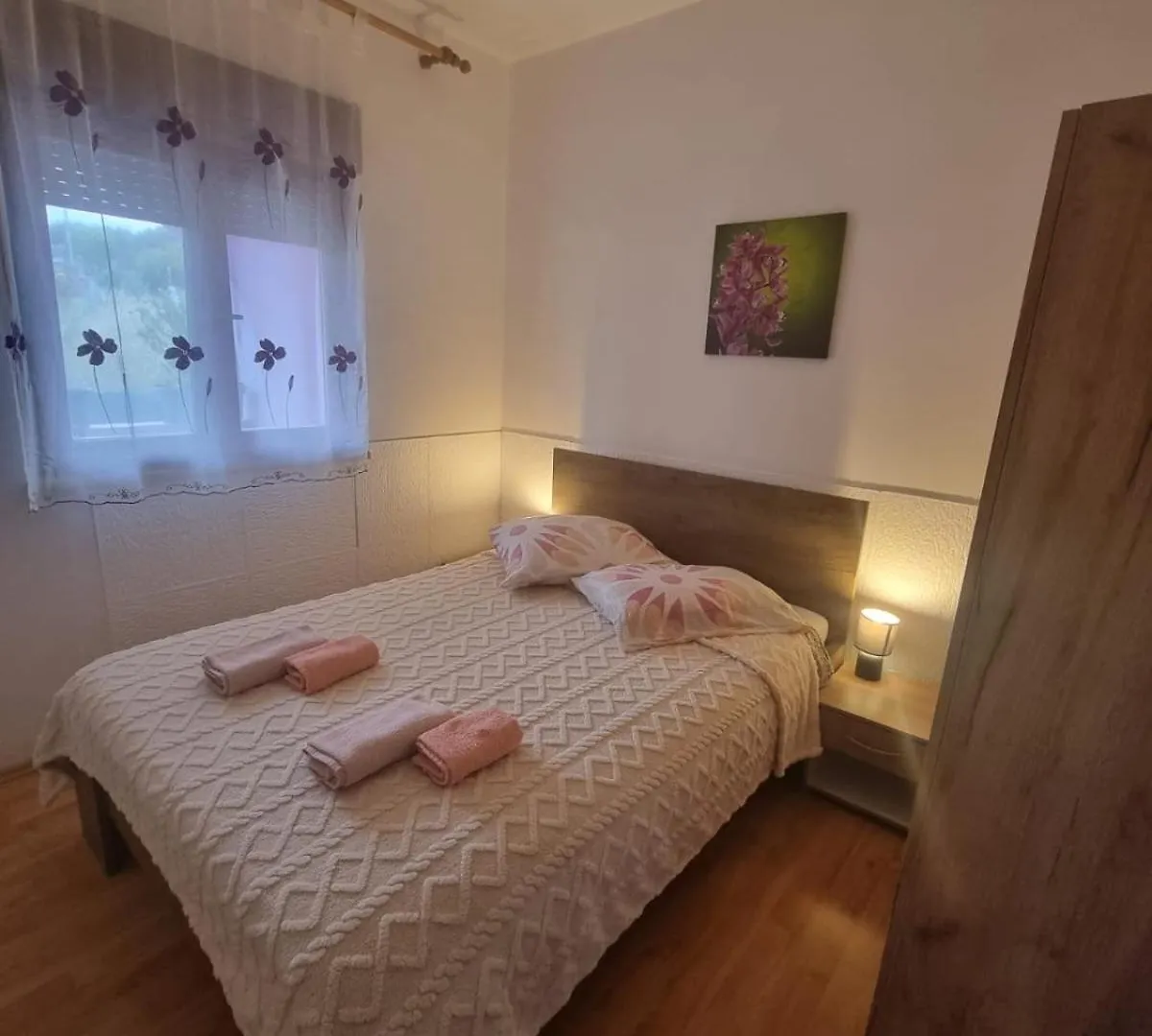 Apartmani Stefy-100 M From The Sea Banjole Kroatien